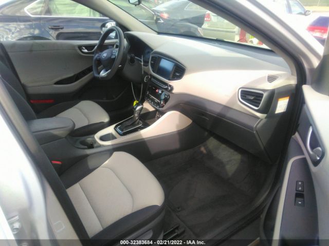 Photo 4 VIN: KMHC65LC1HU047794 - HYUNDAI IONIQ HYBRID 