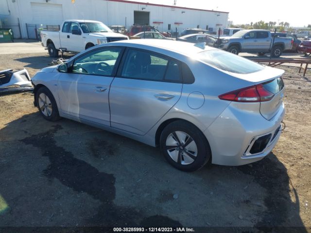 Photo 2 VIN: KMHC65LC1KU117933 - HYUNDAI IONIQ HYBRID 