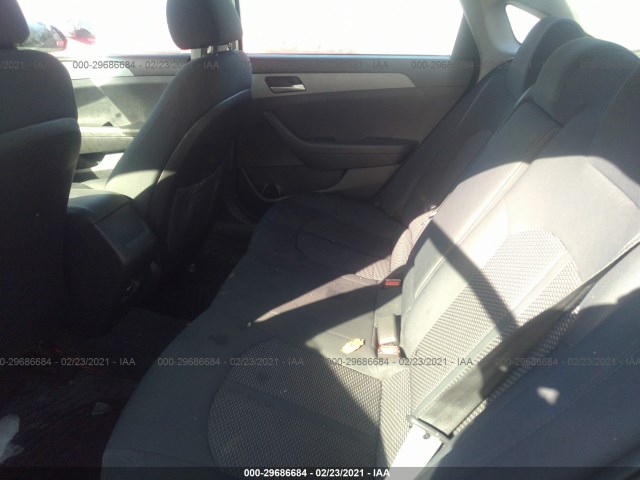 Photo 7 VIN: KMHC65LC1KU166663 - HYUNDAI IONIQ HYBRID 