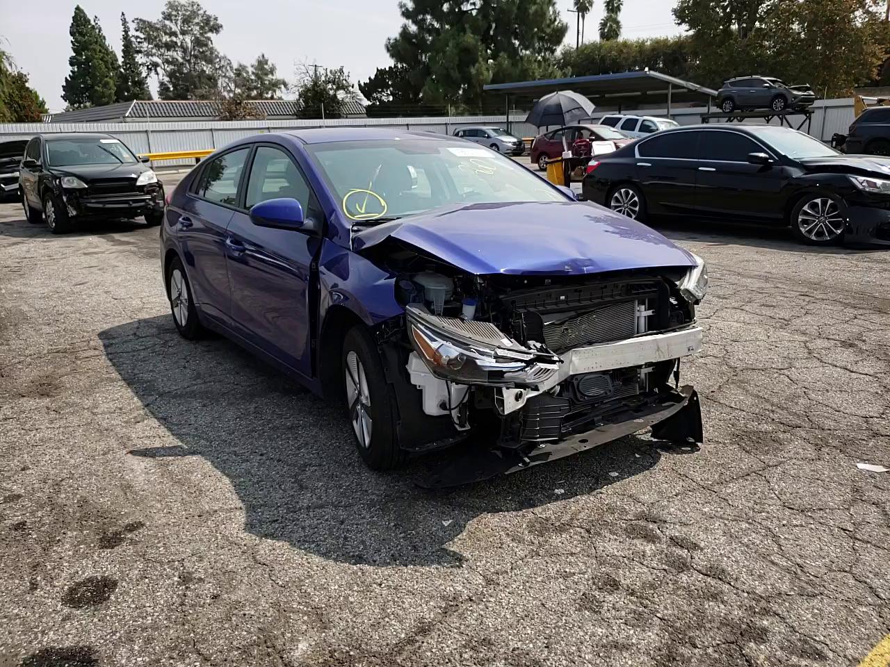 Photo 10 VIN: KMHC65LC1KU173905 - HYUNDAI IONIQ BLUE 