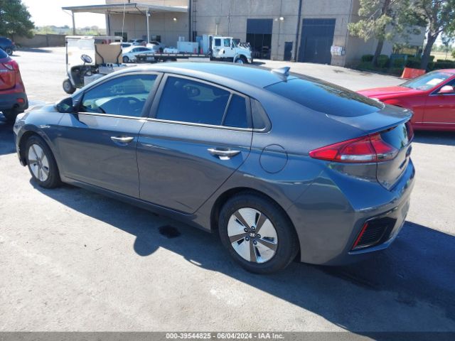 Photo 2 VIN: KMHC65LC1KU179817 - HYUNDAI IONIQ 