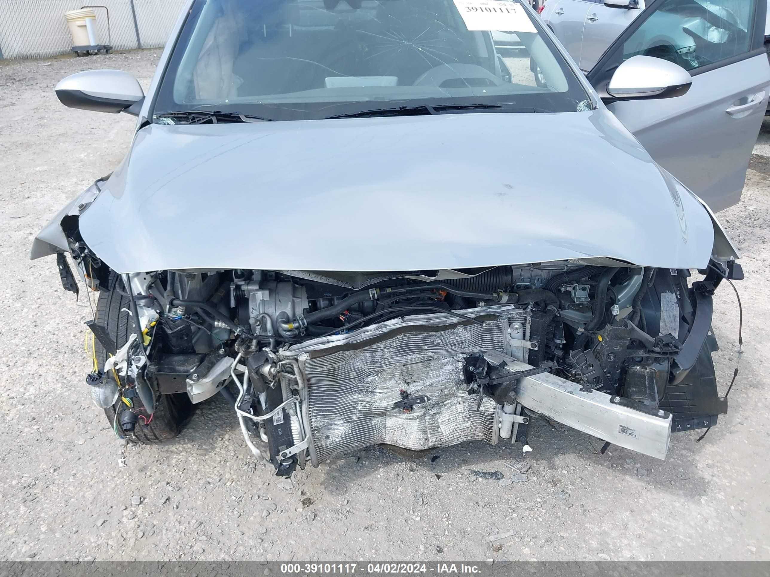 Photo 5 VIN: KMHC65LC1LU231920 - HYUNDAI IONIQ 