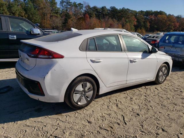 Photo 2 VIN: KMHC65LC2HU031460 - HYUNDAI IONIQ 