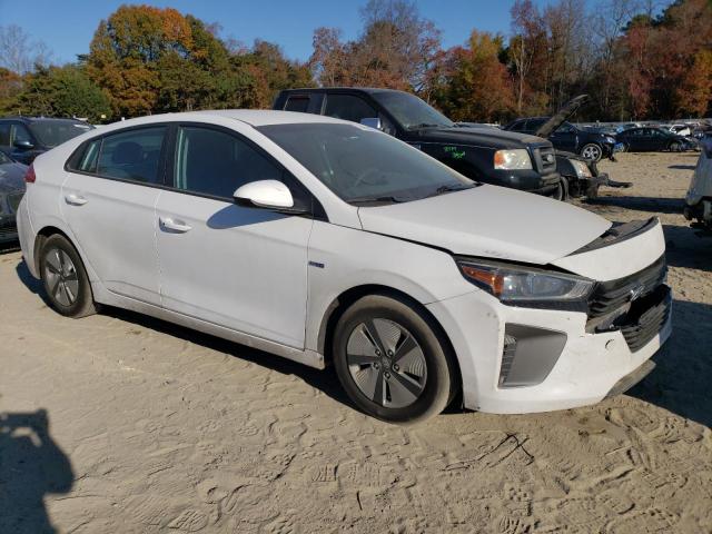 Photo 3 VIN: KMHC65LC2HU031460 - HYUNDAI IONIQ 