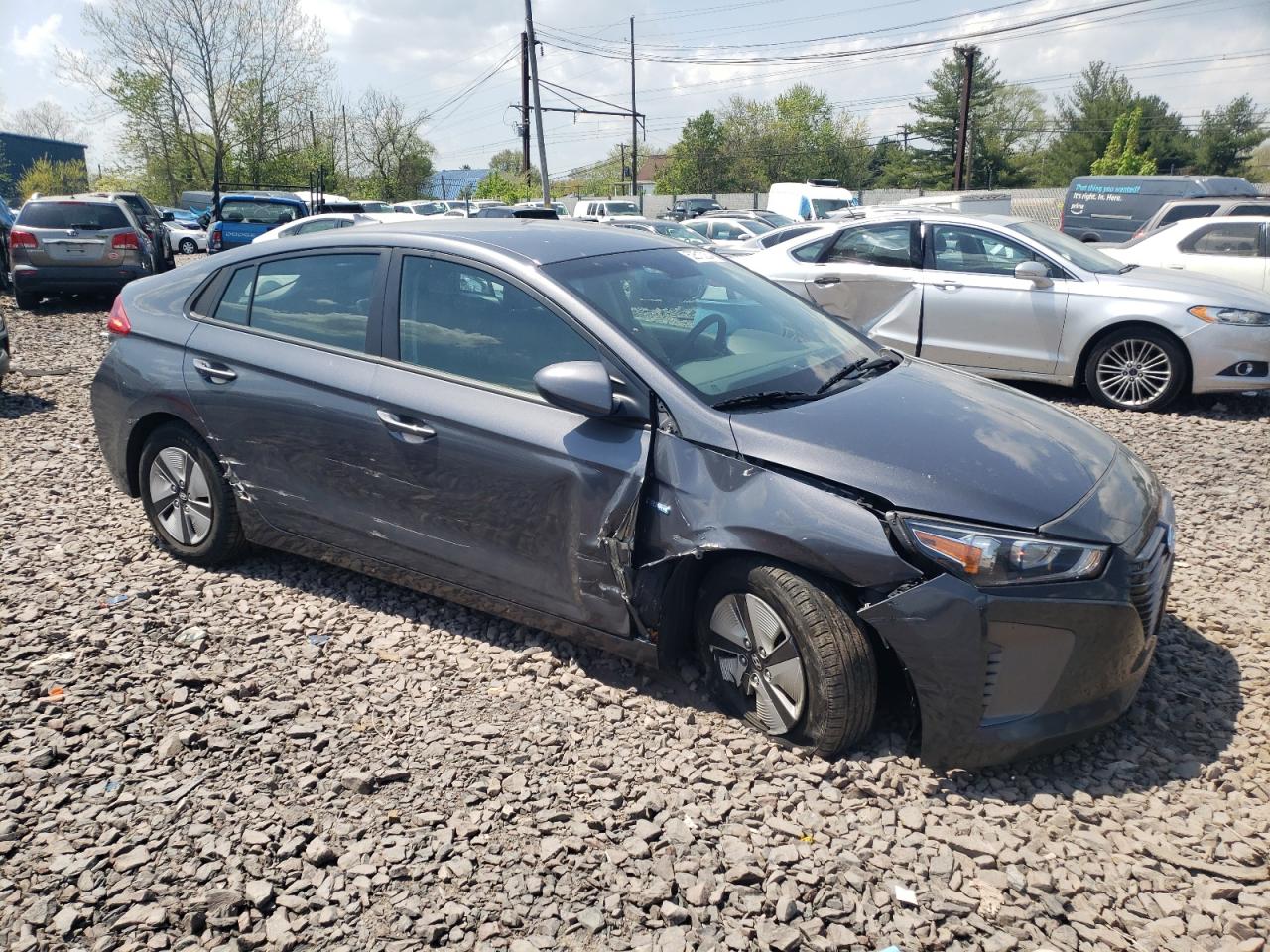 Photo 3 VIN: KMHC65LC2KU118881 - HYUNDAI IONIQ 