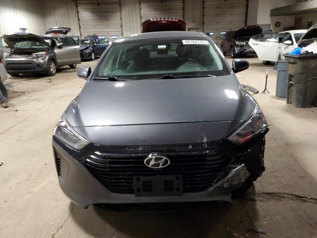 Photo 4 VIN: KMHC65LC2KU179034 - HYUNDAI IONIQ BLUE 