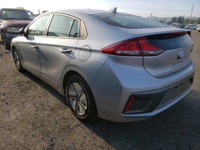 Photo 2 VIN: KMHC65LC2LU228007 - HYUNDAI IONIQ BLUE 