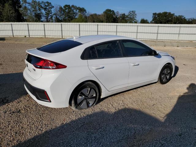 Photo 2 VIN: KMHC65LC2MU261445 - HYUNDAI IONIQ BLUE 