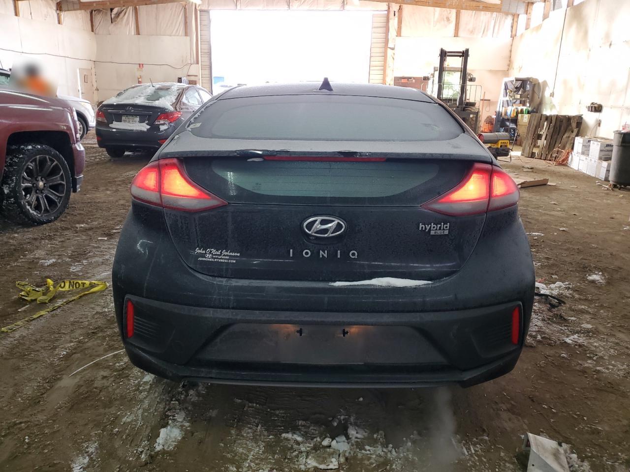 Photo 5 VIN: KMHC65LC3HU022329 - HYUNDAI IONIQ 