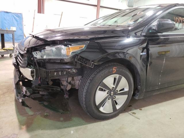 Photo 8 VIN: KMHC65LC3JU065154 - HYUNDAI IONIQ BLUE 