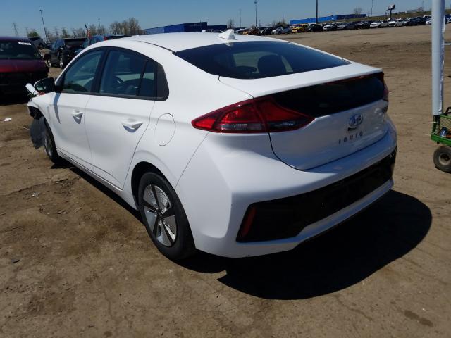 Photo 2 VIN: KMHC65LC3JU068801 - HYUNDAI IONIQ BLUE 