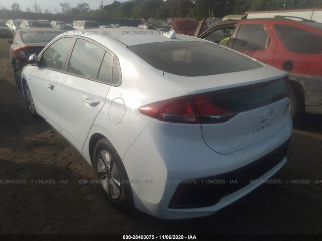 Photo 2 VIN: KMHC65LC3KU123183 - HYUNDAI IONIQ HYBRID 