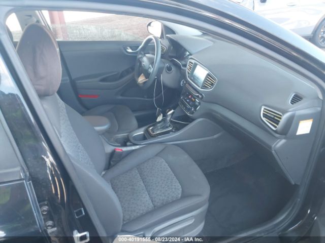 Photo 4 VIN: KMHC65LC3KU164770 - HYUNDAI IONIQ 