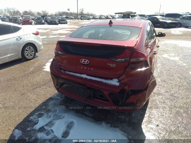 Photo 5 VIN: KMHC65LC3KU174523 - HYUNDAI IONIQ HYBRID 