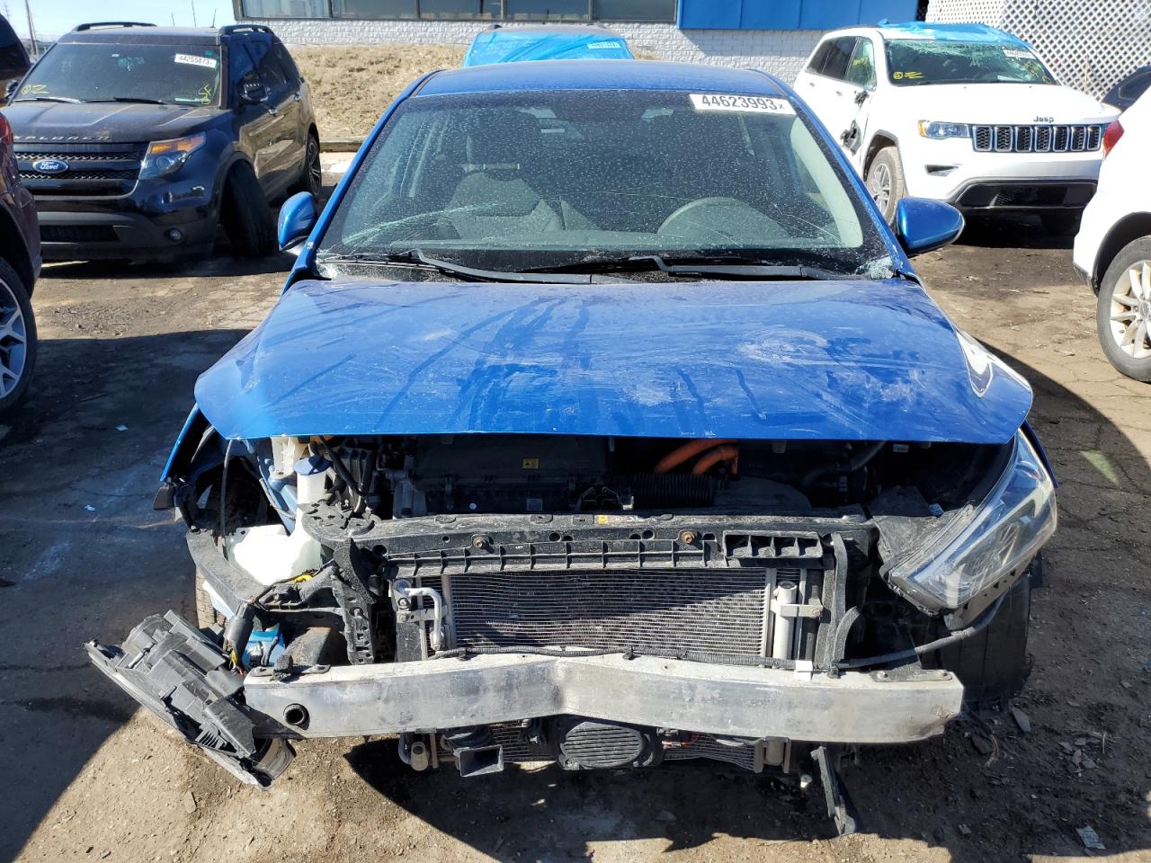 Photo 4 VIN: KMHC65LC4HU056425 - HYUNDAI IONIQ 