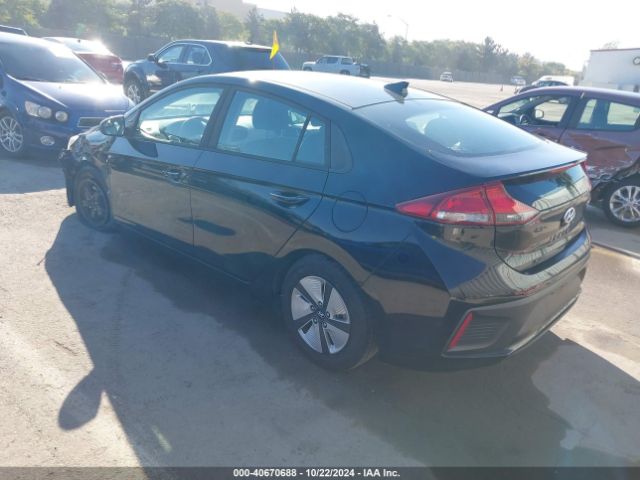 Photo 2 VIN: KMHC65LC4KU111379 - HYUNDAI IONIQ 