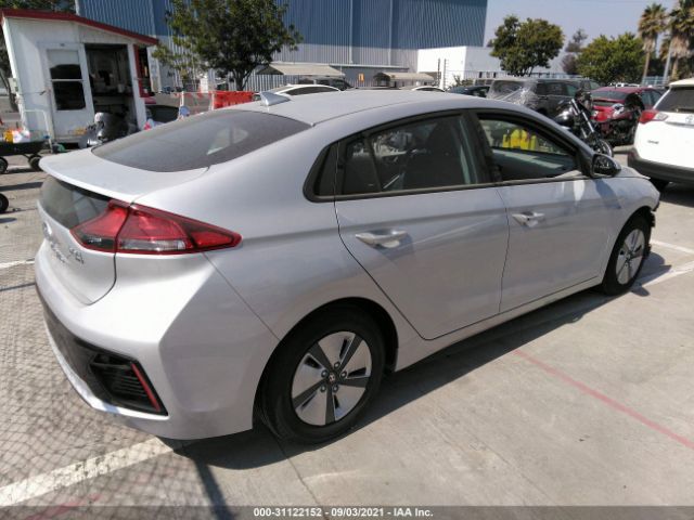 Photo 3 VIN: KMHC65LC4KU130918 - HYUNDAI IONIQ HYBRID 