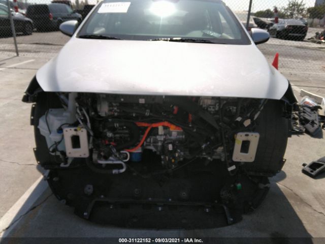 Photo 5 VIN: KMHC65LC4KU130918 - HYUNDAI IONIQ HYBRID 