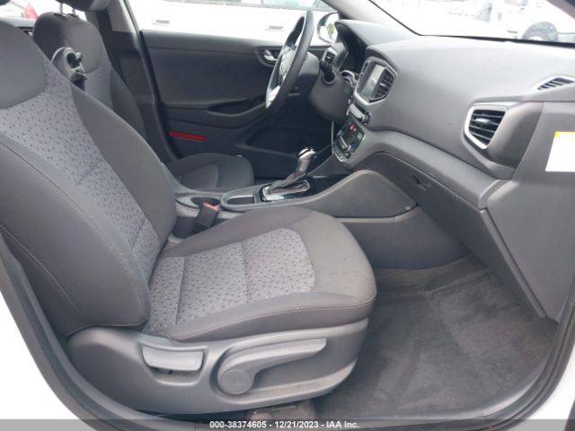 Photo 4 VIN: KMHC65LC4KU167726 - HYUNDAI IONIQ HYBRID 