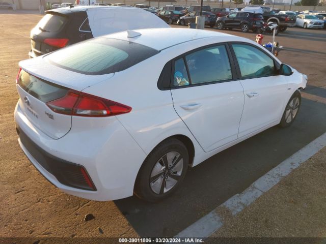 Photo 3 VIN: KMHC65LC4LU187847 - HYUNDAI IONIQ HYBRID 