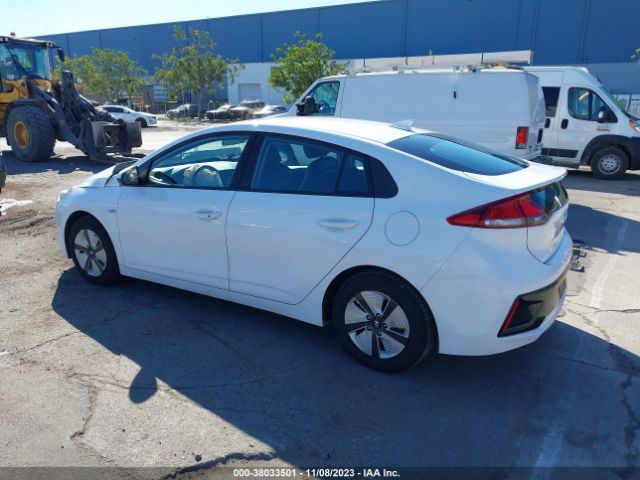 Photo 2 VIN: KMHC65LC5HU025233 - HYUNDAI IONIQ HYBRID 