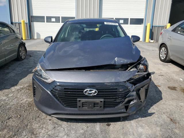 Photo 4 VIN: KMHC65LC5JU097698 - HYUNDAI IONIQ BLUE 