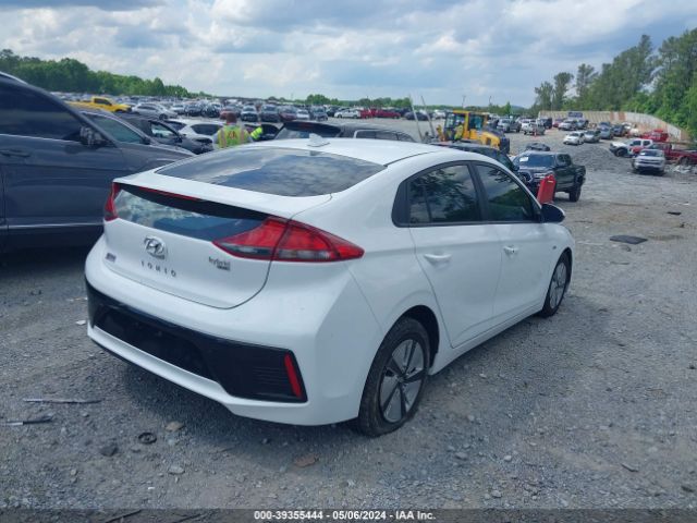 Photo 3 VIN: KMHC65LC5KU170716 - HYUNDAI IONIQ HYBRID 