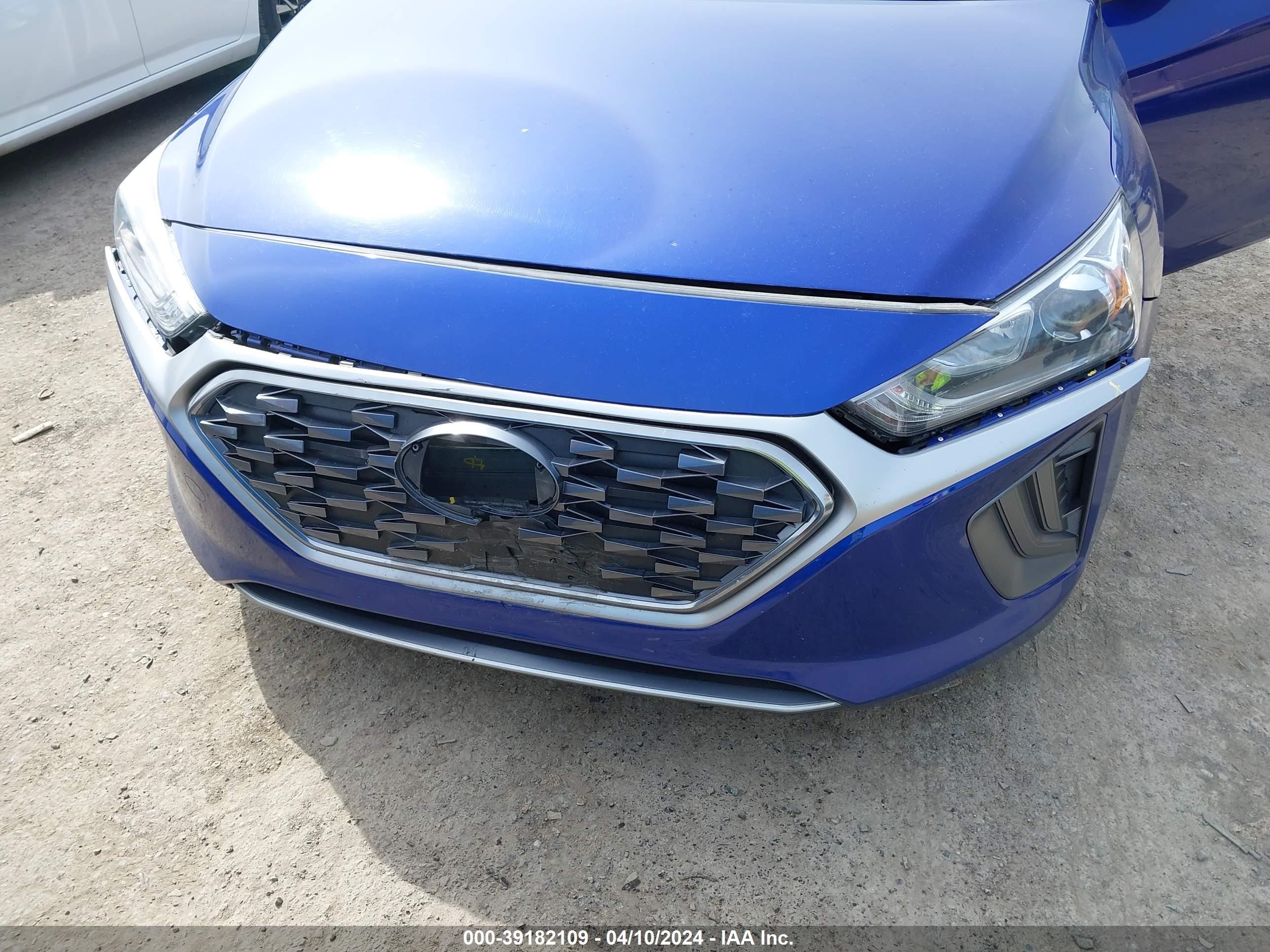 Photo 5 VIN: KMHC65LC5LU234657 - HYUNDAI IONIQ 