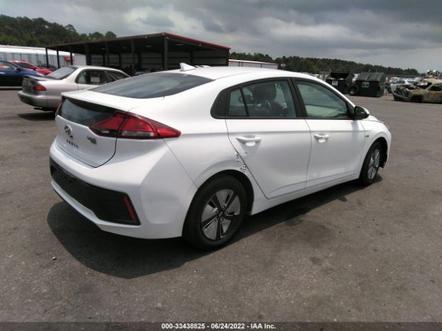 Photo 3 VIN: KMHC65LC6HU022566 - HYUNDAI IONIQ HYBRID 