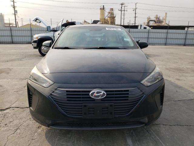 Photo 4 VIN: KMHC65LC6HU032353 - HYUNDAI IONIQ 