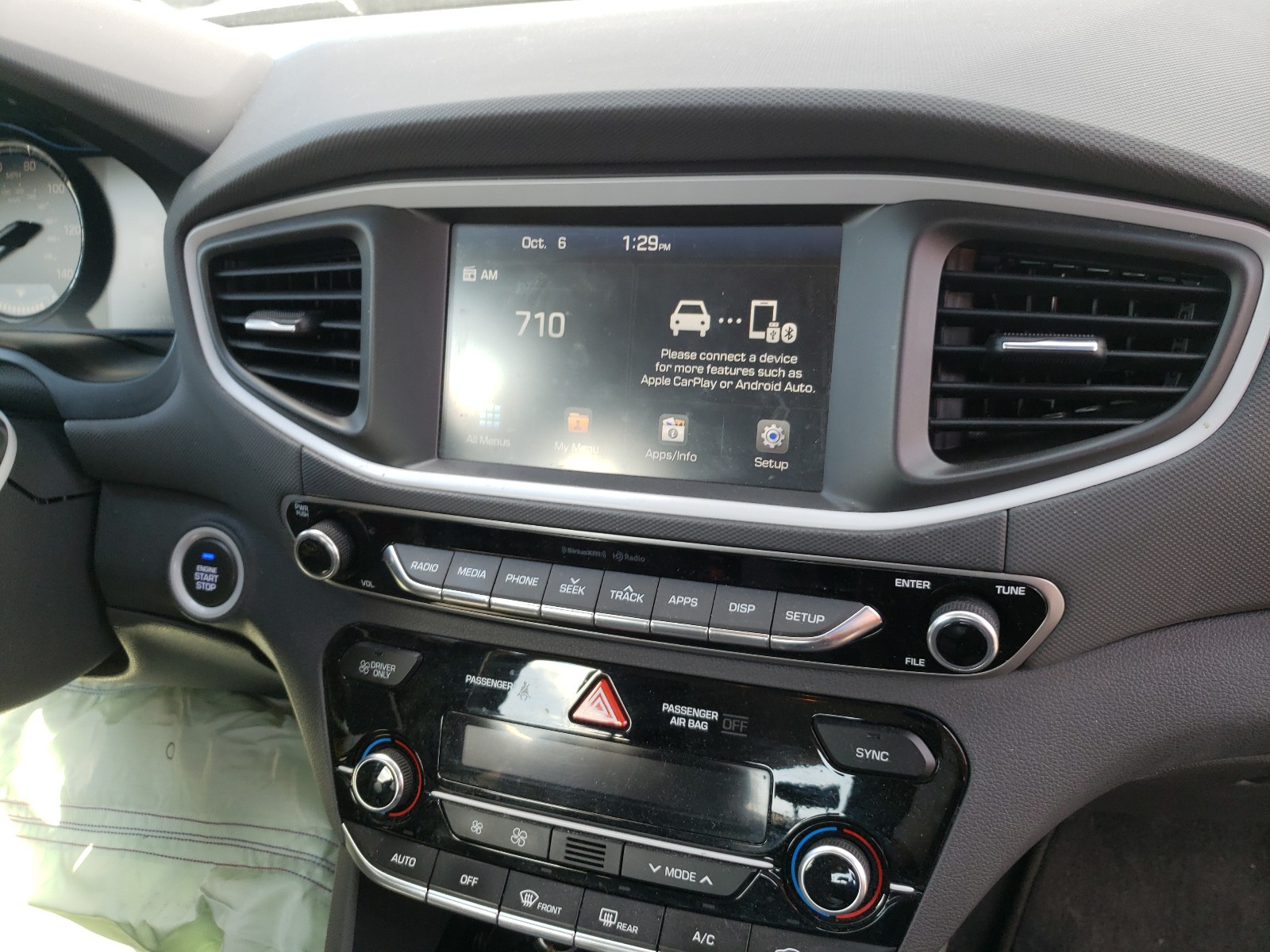 Photo 8 VIN: KMHC65LC6HU036886 - HYUNDAI IONIQ BLUE 