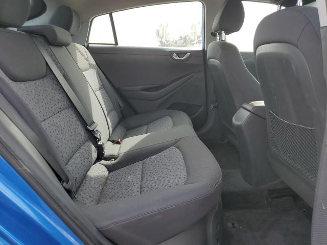 Photo 9 VIN: KMHC65LC6JU097757 - HYUNDAI IONIQ BLUE 