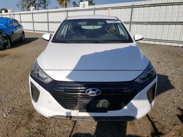 Photo 4 VIN: KMHC65LC6KU110380 - HYUNDAI IONIQ 