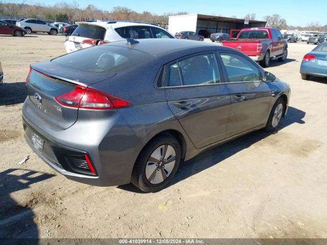 Photo 3 VIN: KMHC65LC6KU118592 - HYUNDAI IONIQ 