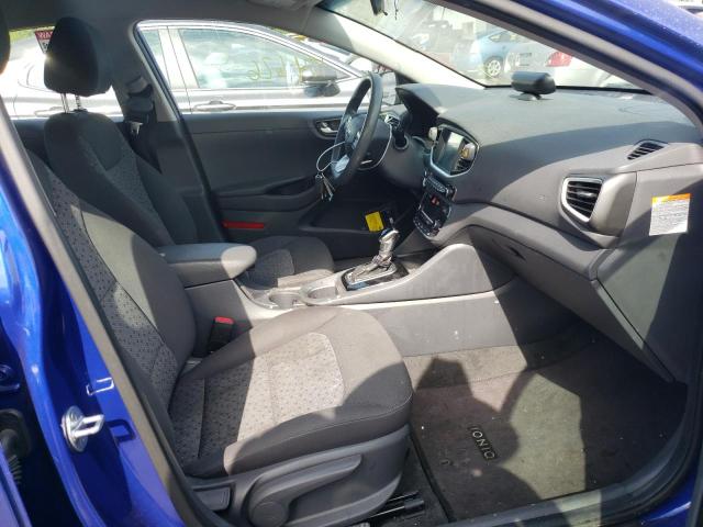 Photo 4 VIN: KMHC65LC6KU163239 - HYUNDAI IONIQ BLUE 