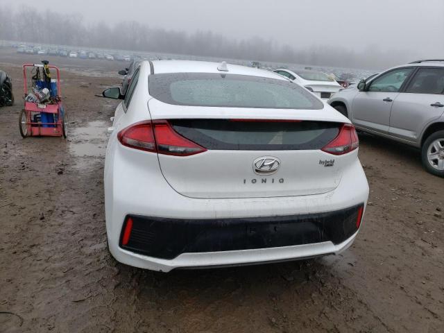 Photo 5 VIN: KMHC65LC6KU163709 - HYUNDAI IONIQ BLUE 