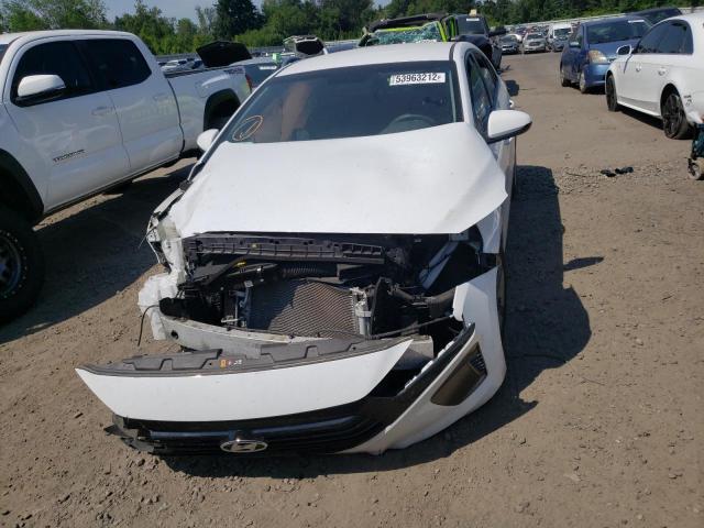 Photo 8 VIN: KMHC65LC6KU165864 - HYUNDAI IONIQ BLUE 