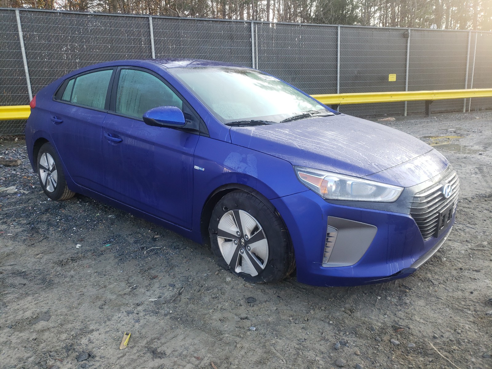 Photo 0 VIN: KMHC65LC6KU179750 - HYUNDAI IONIQ BLUE 