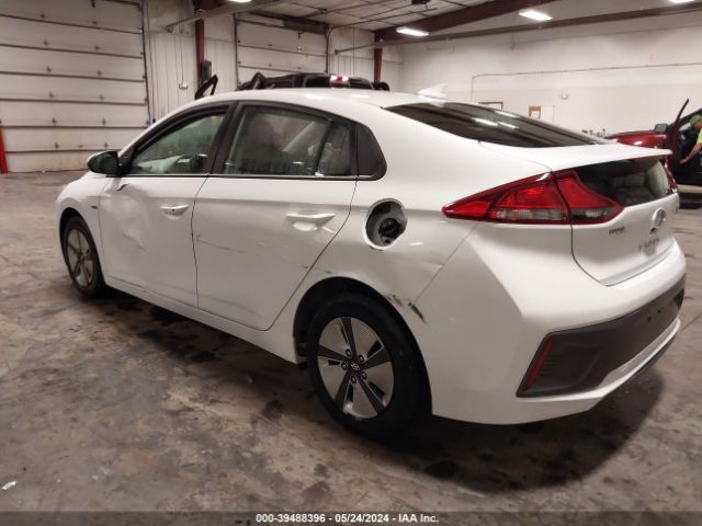 Photo 2 VIN: KMHC65LC6LU211825 - HYUNDAI IONIQ HYBRID 