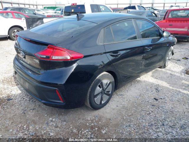 Photo 3 VIN: KMHC65LC7HU052269 - HYUNDAI IONIQ HYBRID 