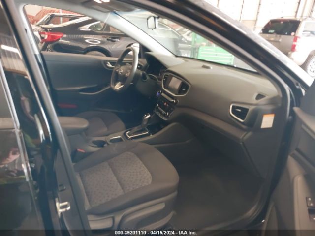 Photo 4 VIN: KMHC65LC7KU170636 - HYUNDAI IONIQ HYBRID 