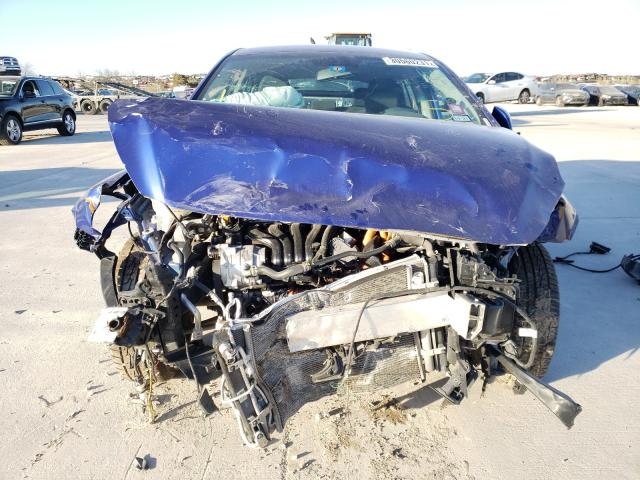 Photo 8 VIN: KMHC65LC7KU174945 - HYUNDAI IONIQ BLUE 