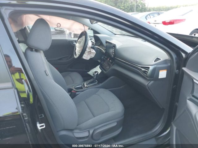 Photo 4 VIN: KMHC65LC7LU231632 - HYUNDAI IONIQ 