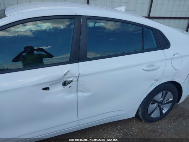 Photo 5 VIN: KMHC65LC8JU076909 - HYUNDAI IONIQ 