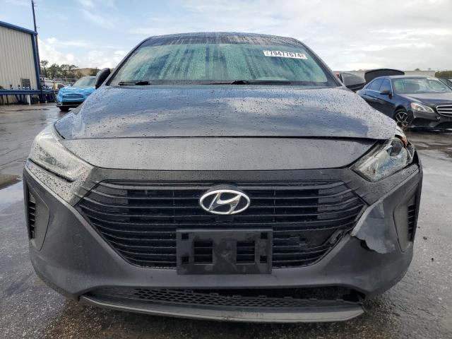 Photo 4 VIN: KMHC65LC8JU084525 - HYUNDAI IONIQ BLUE 