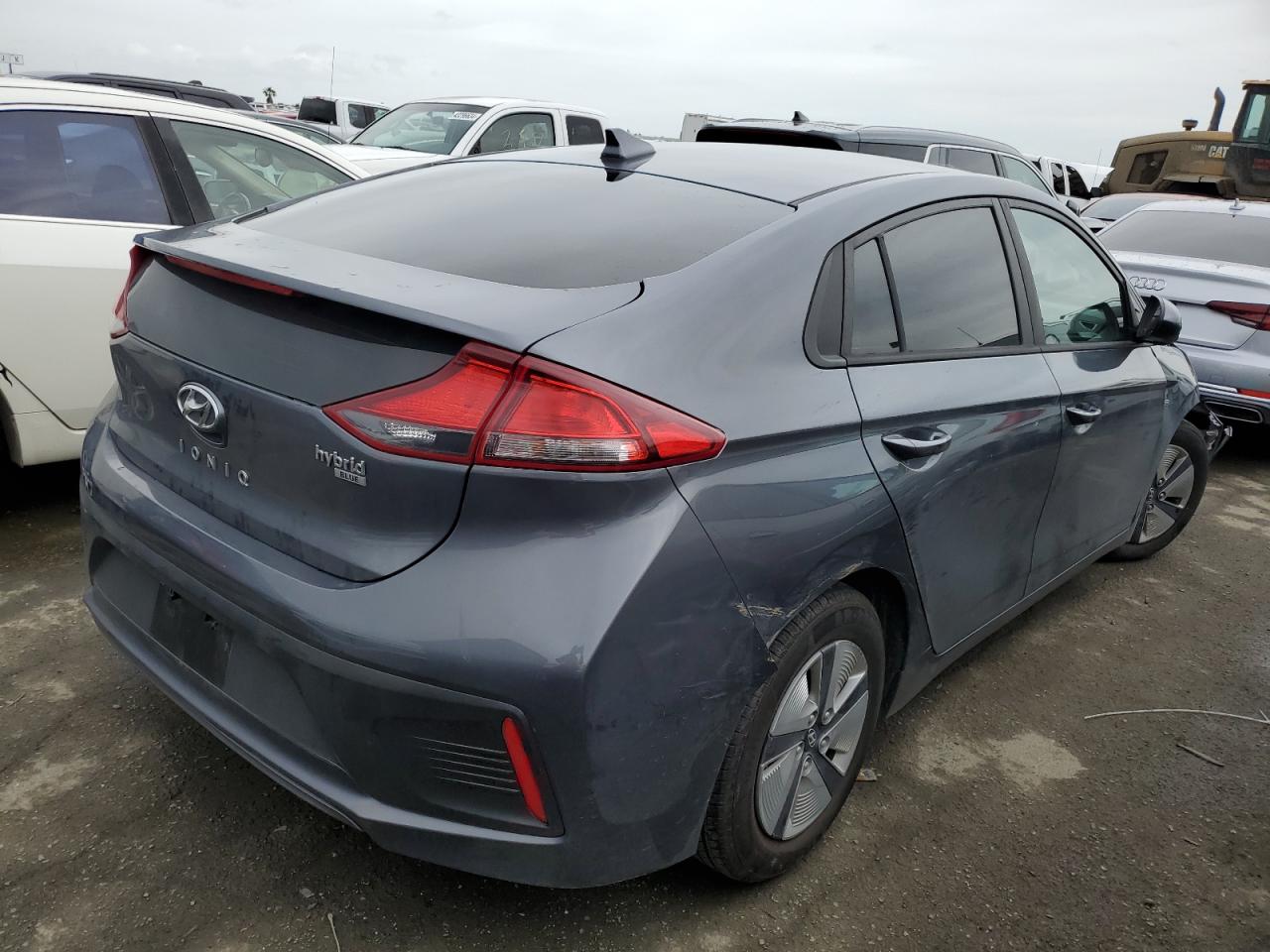 Photo 2 VIN: KMHC65LC8KU131506 - HYUNDAI IONIQ 