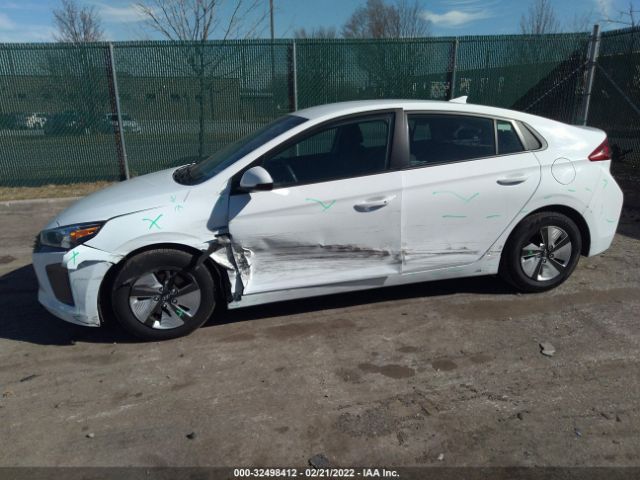 Photo 5 VIN: KMHC65LC8KU163744 - HYUNDAI IONIQ HYBRID 