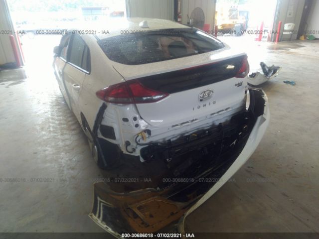 Photo 2 VIN: KMHC65LC8LU229825 - HYUNDAI IONIQ HYBRID 