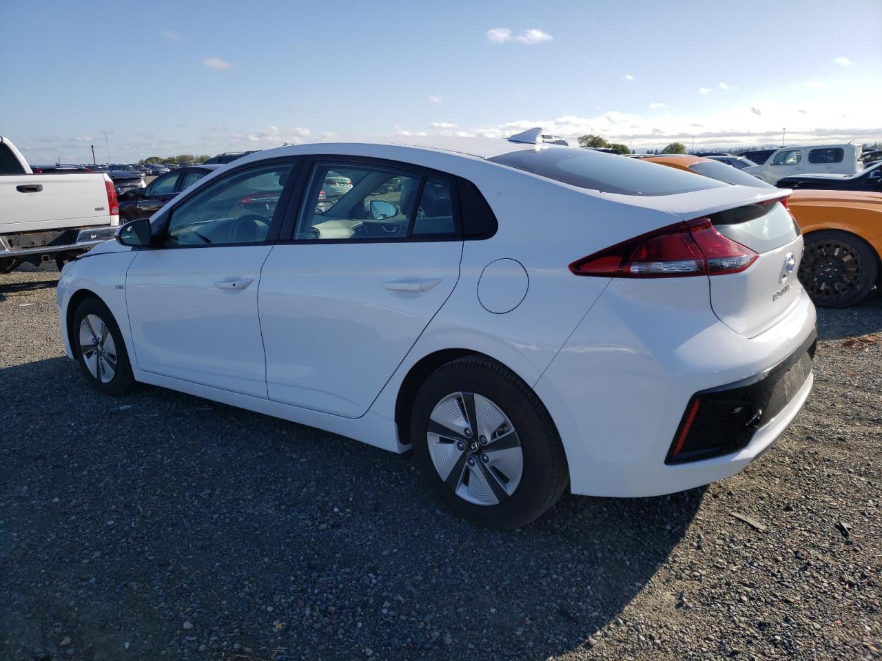 Photo 1 VIN: KMHC65LC9KU122801 - HYUNDAI IONIQ 