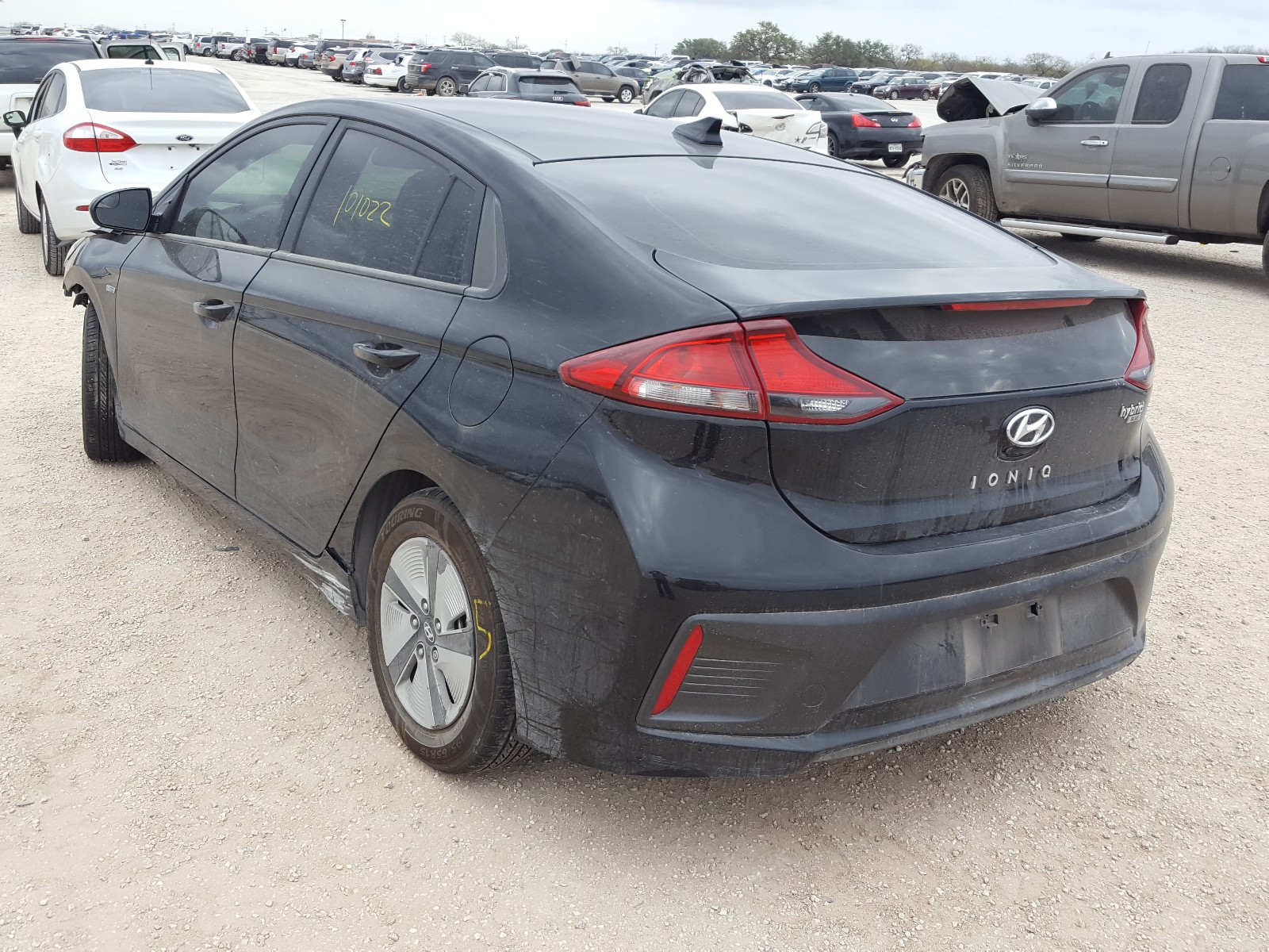 Photo 2 VIN: KMHC65LCXHU029245 - HYUNDAI IONIQ BLUE 